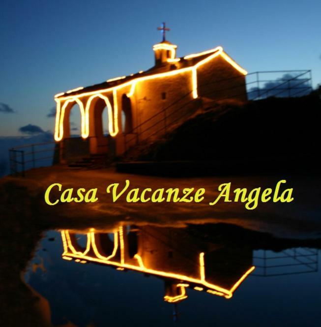 הוילה בונאסולה Casa Vacanza Angela מראה חיצוני תמונה